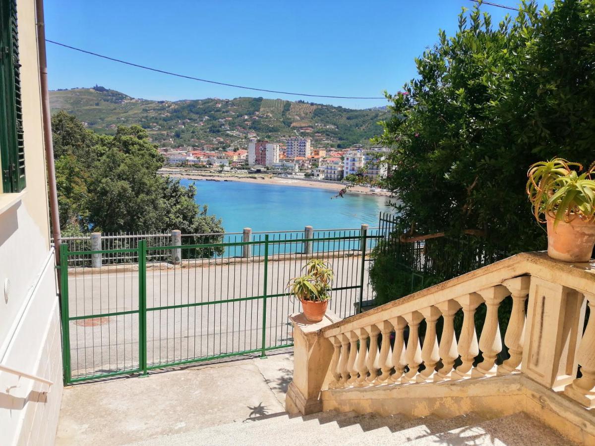 Panoramic Apartments In Villa In Center "The Beach And The Cliff" 1 Agropoli Εξωτερικό φωτογραφία