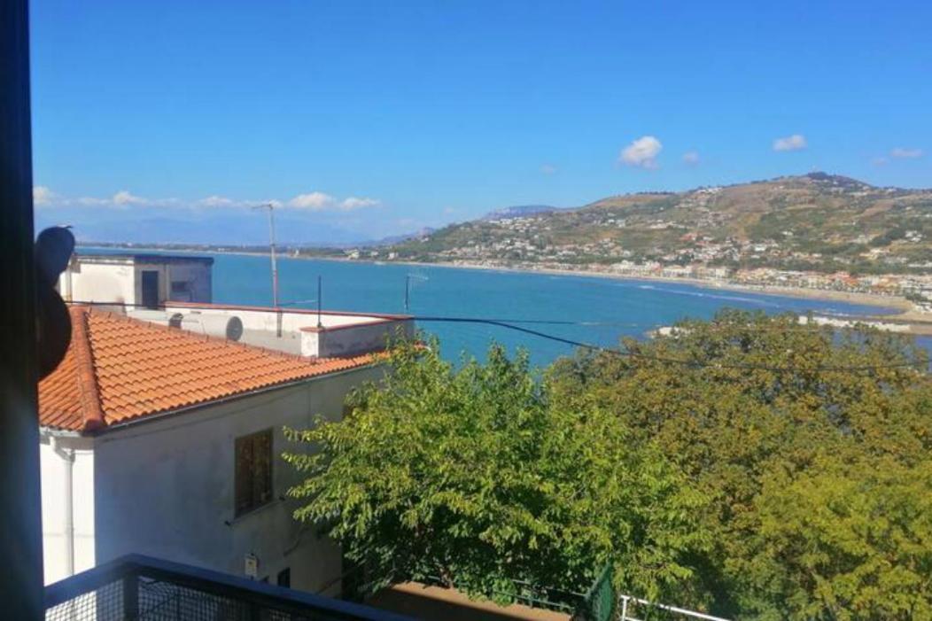 Panoramic Apartments In Villa In Center "The Beach And The Cliff" 1 Agropoli Εξωτερικό φωτογραφία